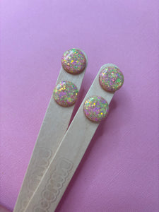 #51 18mm Dotti Studs