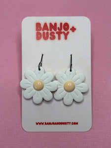 Daisy Dangles Apricot hooks