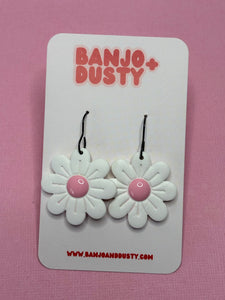 Daisy Dangles Pink Hooks