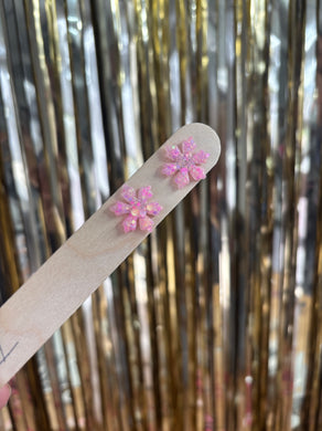 Snowflake studs 1.5cm pastel pinks
